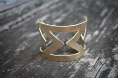 Points Handmade Brass Cuff
